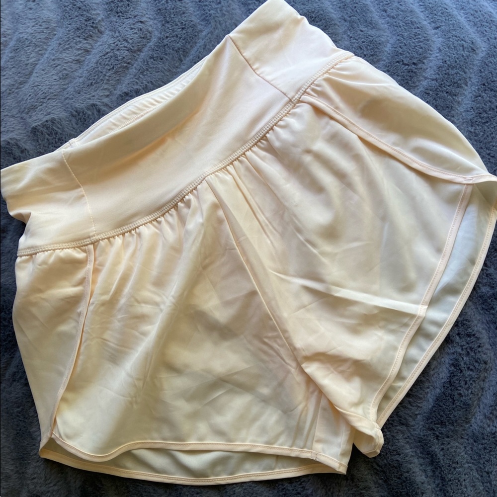 NWOT Dual Layer Nude Sports Shorts